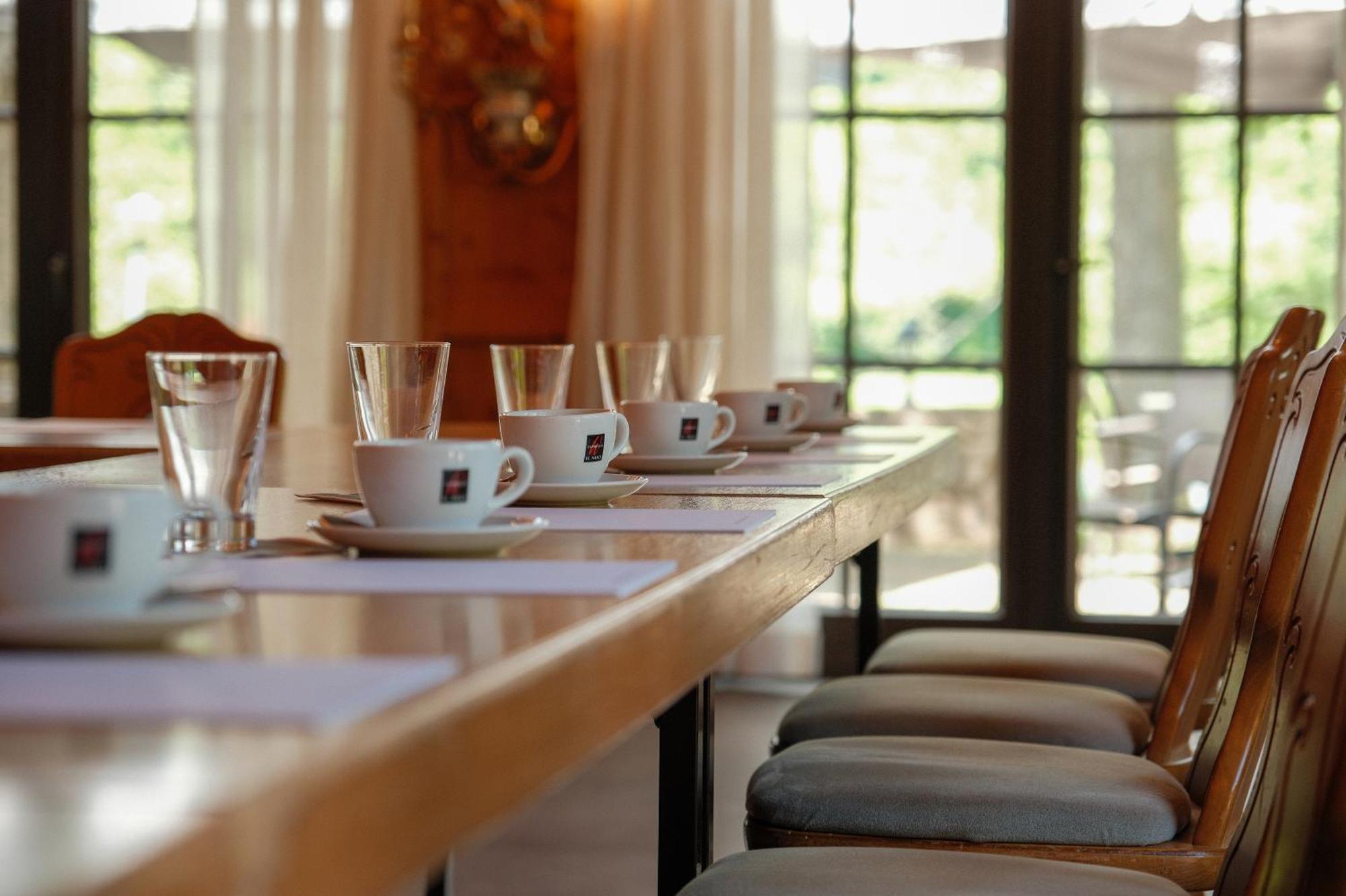 Hotel-Restaurant Kreuzberghof Tagungs- Und Veranstaltungshotel 티에펜바흐 외부 사진